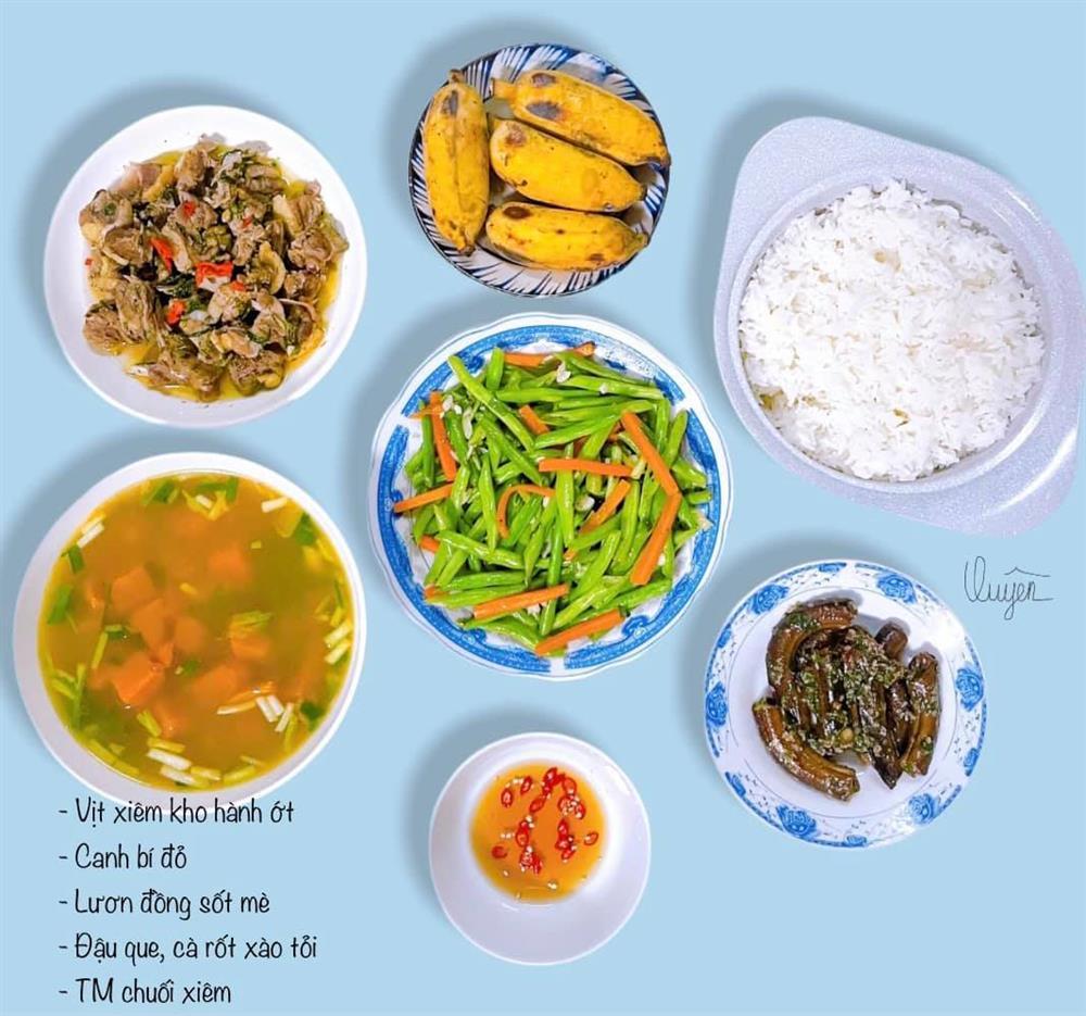 9 mâm cơm ngày giãn cách, bữa nào cũng 4-6 món siêu bổ dưỡng-3