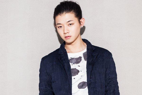 Nam ca sĩ Cbiz dọa tống tình cũ vào tù từng khiến cả thế giới ngưỡng mộ-5