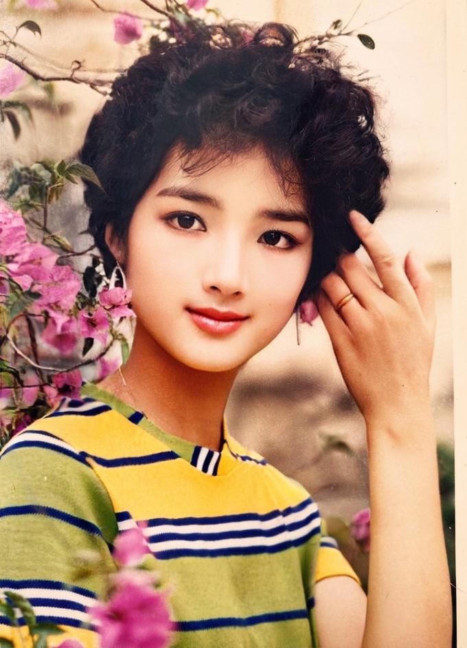 Vẻ đẹp sắc nước hương trời của dàn hoa hậu Việt thập niên 90-6