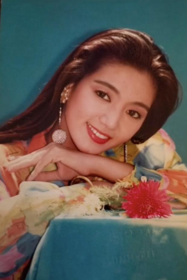 Vẻ đẹp sắc nước hương trời của dàn hoa hậu Việt thập niên 90-10