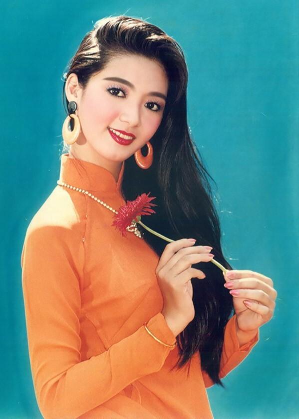 Vẻ đẹp sắc nước hương trời của dàn hoa hậu Việt thập niên 90-11