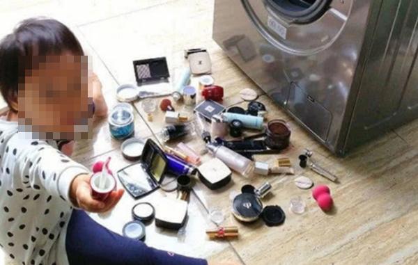 Chồng lỡ để con nghịch dại, bị vợ bắt ăn cơm không nguyên tuần-2