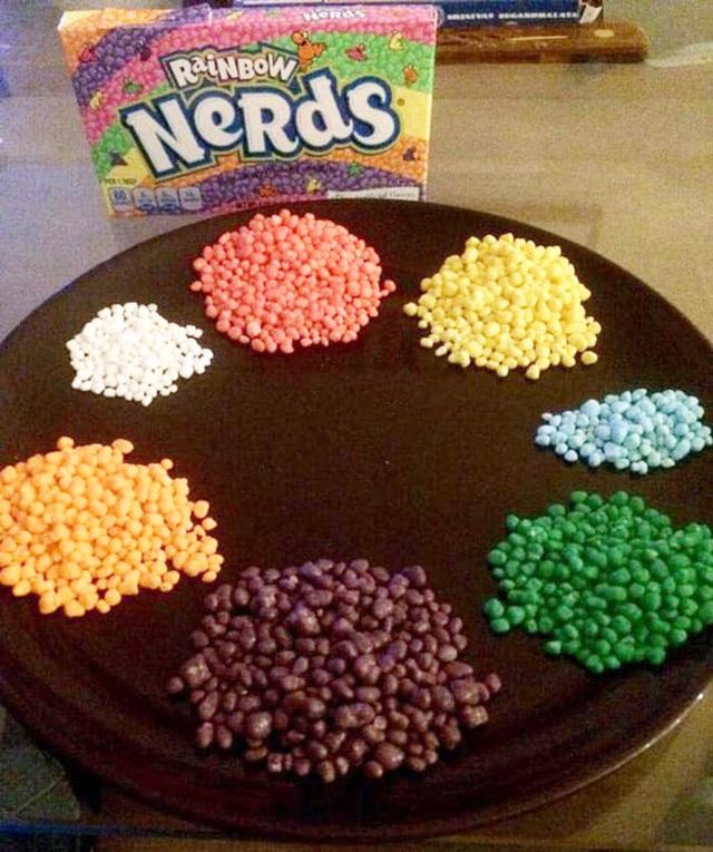 Ở nhà quá lâu, dị nhân đẽo bí ngô thành rùa nói chuyện đỡ buồn-6