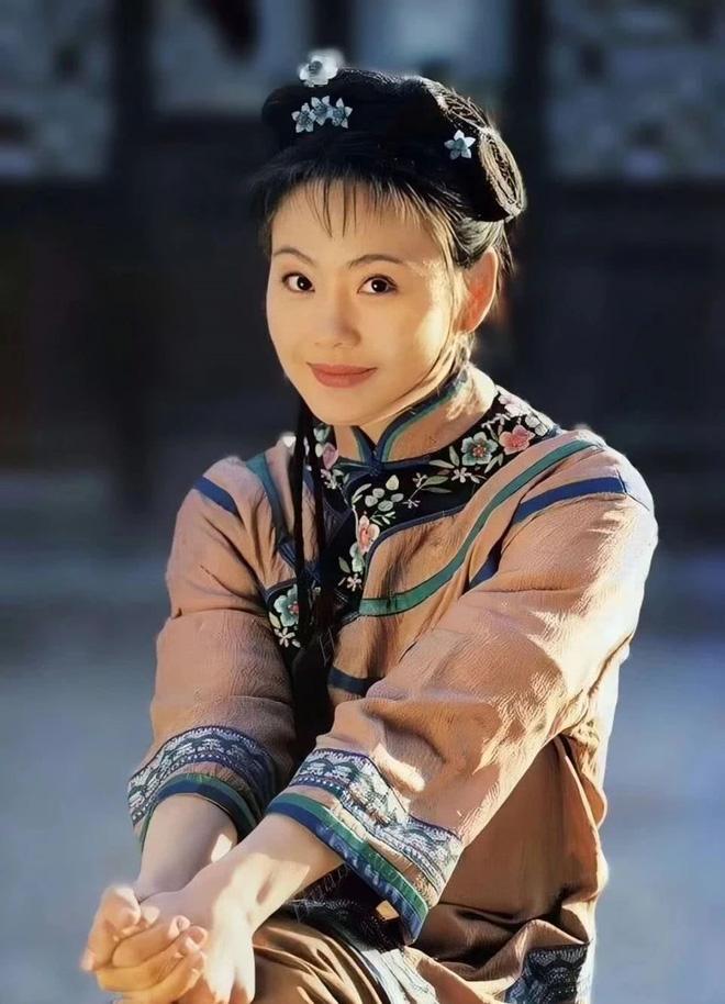 2 bạn giang hồ của Triệu Vy trong Hoàn Châu Cách Cách ngoài đời ra sao?-1