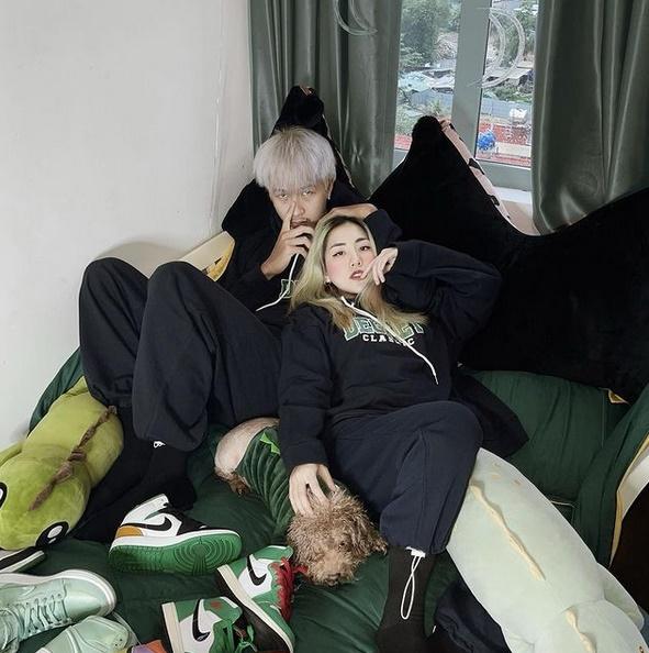 Du Uyên 1m5 - bạn trai 1m9 chụp ảnh kiểu gì để đôi lứa xứng đôi?-3