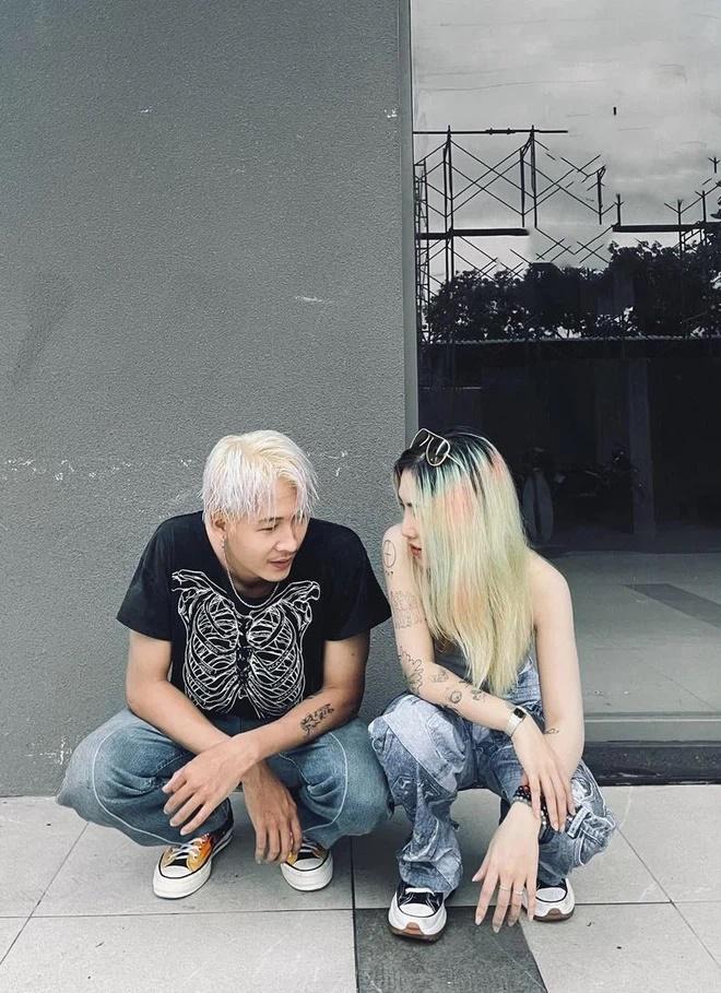 Du Uyên 1m5 - bạn trai 1m9 chụp ảnh kiểu gì để đôi lứa xứng đôi?-5