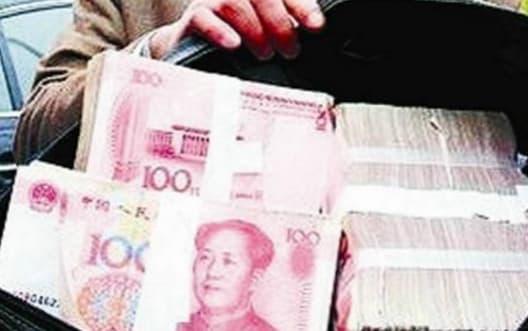 Cô gái nhặt được số tiền lớn, đợi chủ nhân 3 tiếng và kết bất ngờ-2