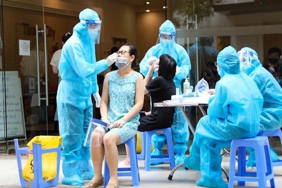 Sáng 12/8: Thêm 4.642 ca Covid-19 mới, có 1.256 ca cộng đồng