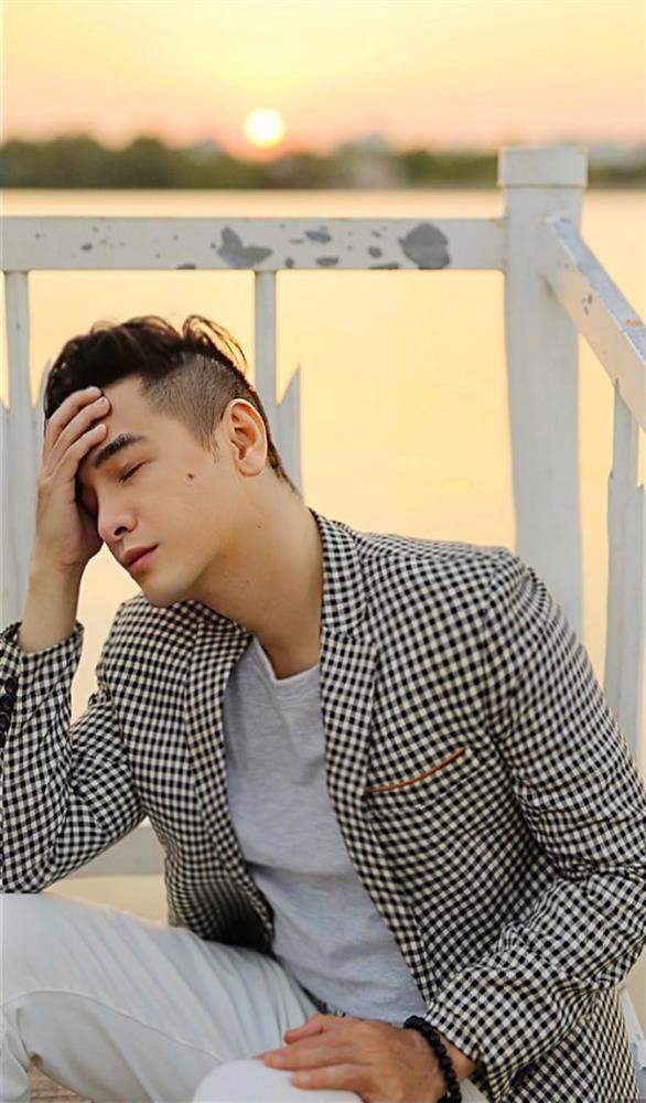 Làng showbiz bàng hoàng khi ca sĩ Việt Quang qua đời-9