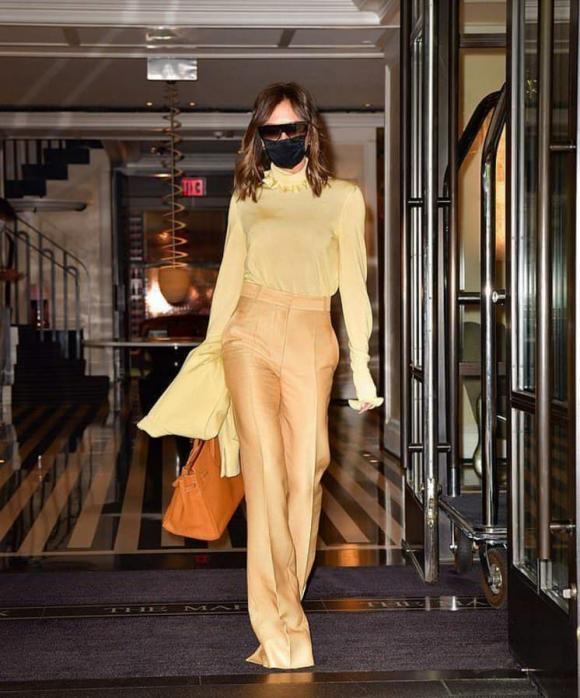 Độc chiêu hack chân của Victoria, cao 1m63 nhìn như 1m75-1