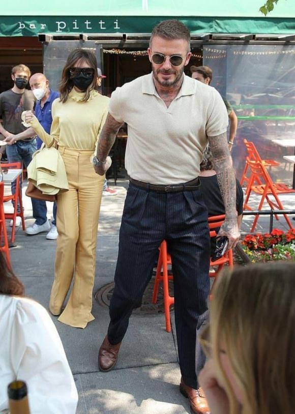 Độc chiêu hack chân của Victoria, cao 1m63 nhìn như 1m75-2