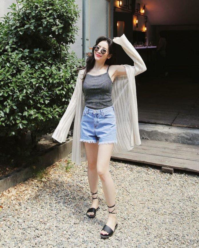 1.001 cách mix áo 2 dây cực sang cho nàng màn hình phẳng-8