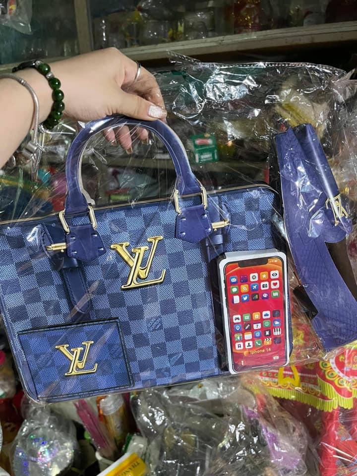 Đi chợ CÔ HỒN: Khẩu trang, trà sữa, đồ hiệu chả thiếu thứ gì-4