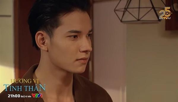 Hương Vị Tình Thân: Có mẹ làm spa mà mặt Dũng Matthew nát mụn-1