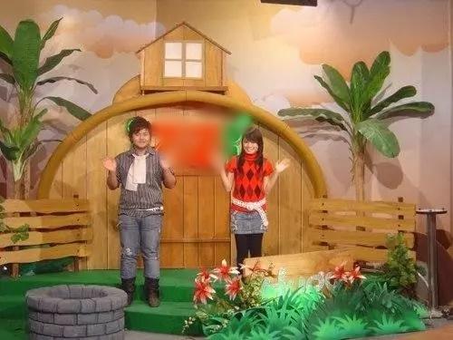 Nam MC Hugo Và Các Bạn xuất hiện với vòng 1 đẫy đà-1