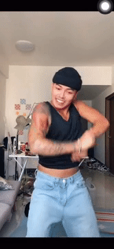 Muộn Rồi Mà Sao Còn mix Linda, Sơn Tùng M-TP khoái chí bấm like-2