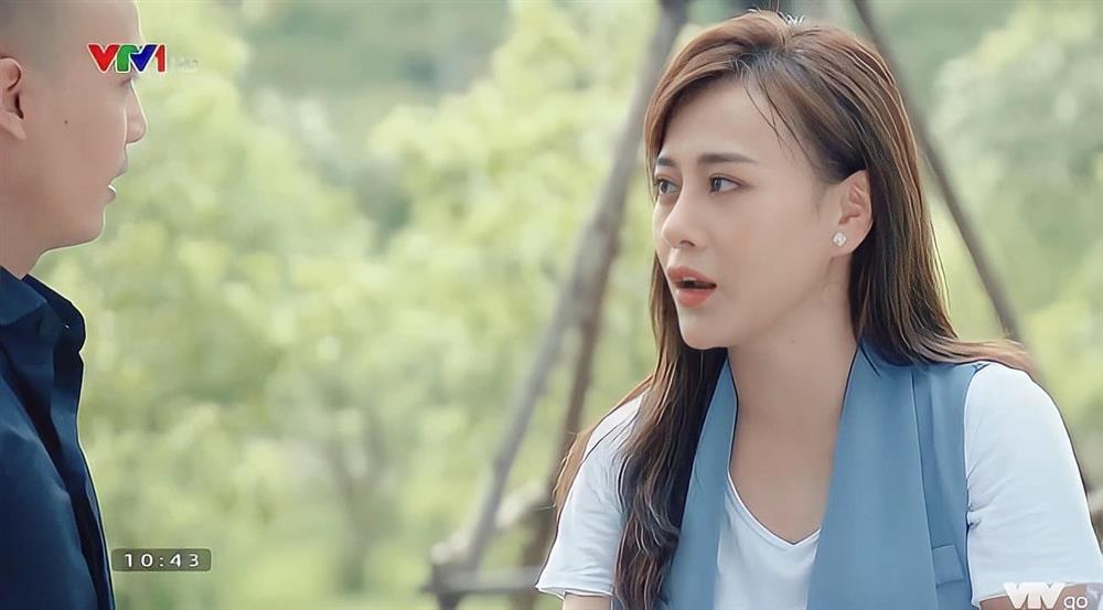 Phương Oanh bị chê mặc gile suốt tuần: Mọi người khắt khe thế?-5