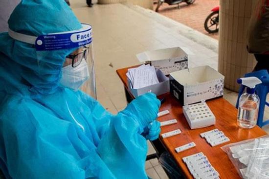Sáng 13/8, Hà Nội thêm 19 ca Covid-19 mới, có 8 ca cộng đồng