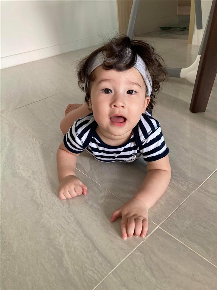 Con trai lai của Hoàng Oanh cưng xỉu dù bị mẹ dìm hàng tới bến-8