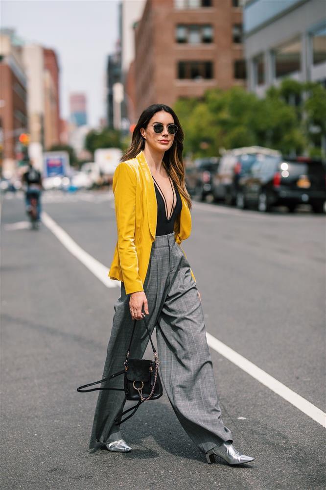 Gam màu hot trend dịp giao mùa fashionista không thể ngó lơ-1