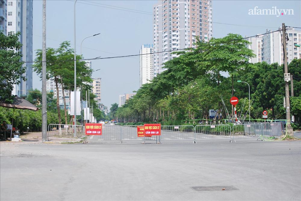 Hà Nội: Phong tỏa tạm thời con ngõ liên quan cán bộ Trung tâm y tế dự phòng mắc Covid-19-4