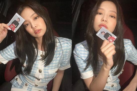 Choáng ngợp dàn siêu xe bạc tỷ của BLACKPINK Jennie