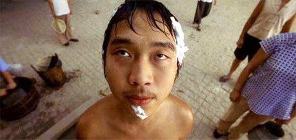 Chàng ngố gợi đòn trong phim của Châu Tinh Trì sau 20 năm trở thành triệu phú-2