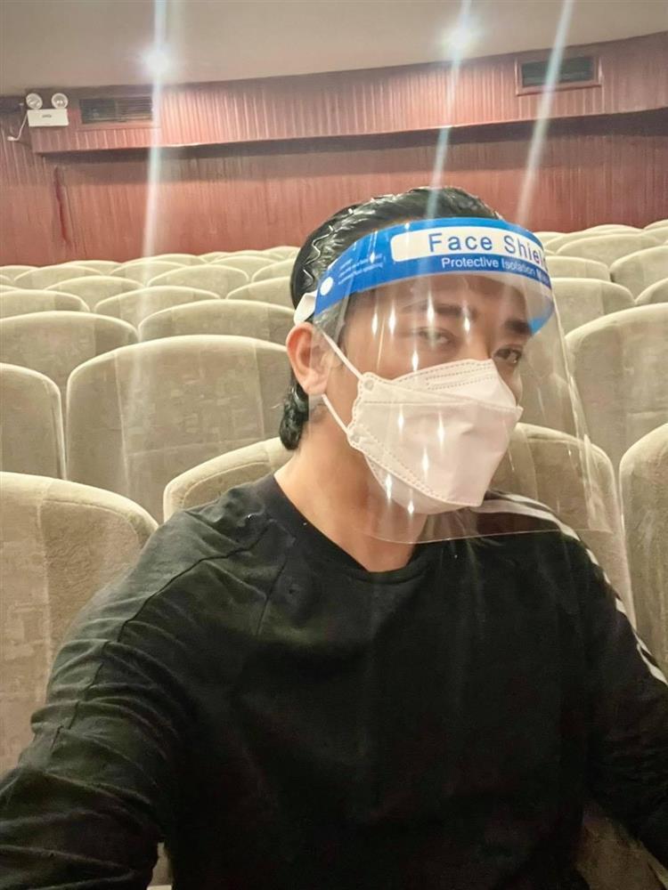 Trấn Thành bị nghi xăm hỏng vì lông mày đen sì, bén như dao lam-7