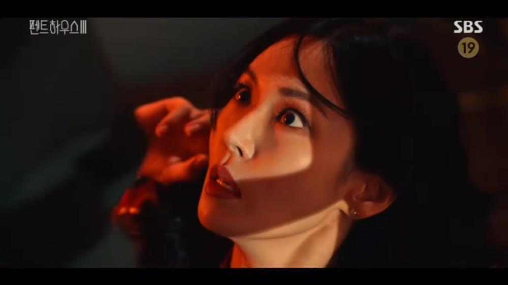 Penthouse 3 tập 10: Dượng Tê đi trại, Eun Byul giúp mẹ mất trí-6