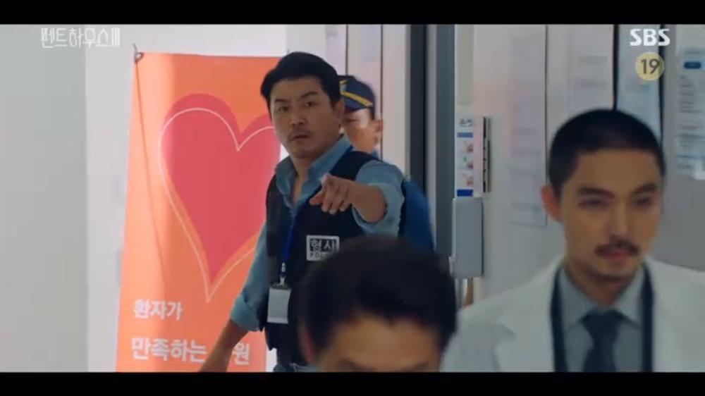 Penthouse 3 tập 10: Dượng Tê đi trại, Eun Byul giúp mẹ mất trí-8