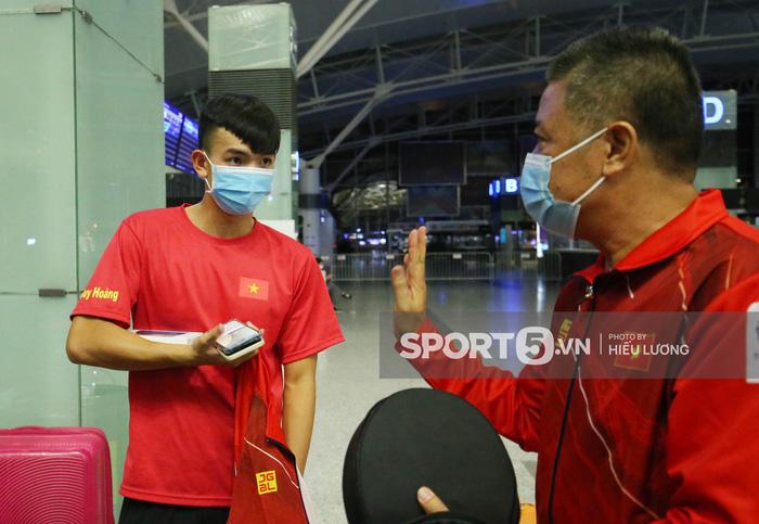 Diễn biến mới vụ HLV bơi tử vong ở khu cách ly sau Olympic Tokyo-1