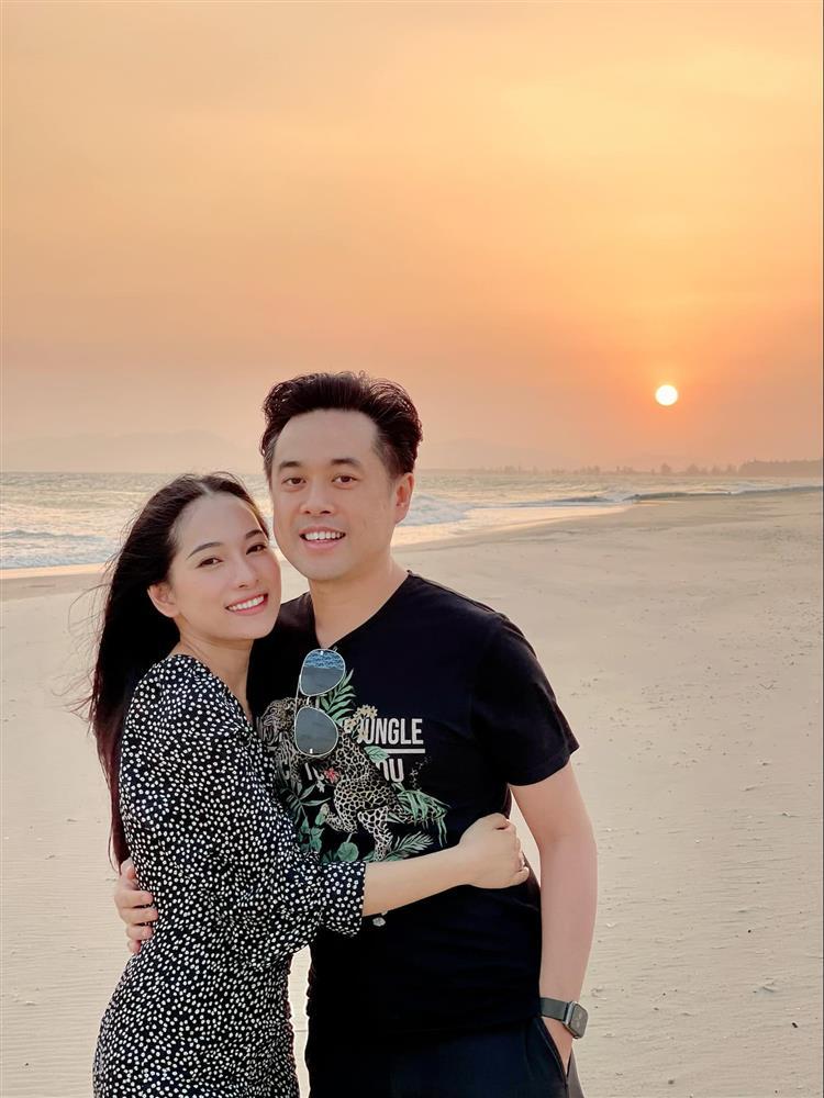 Cả Vbiz chơi app đều đẹp, chỉ Dương Khắc Linh bị chê giống tú bà-12