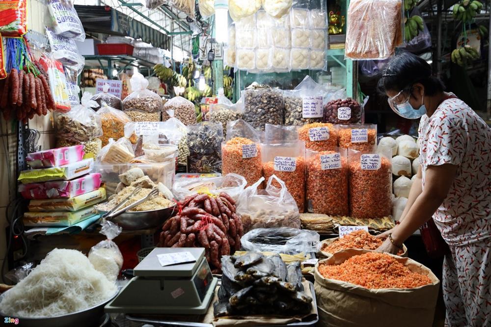 TP.HCM muốn sớm mở lại chợ, quận huyện nói khó-3
