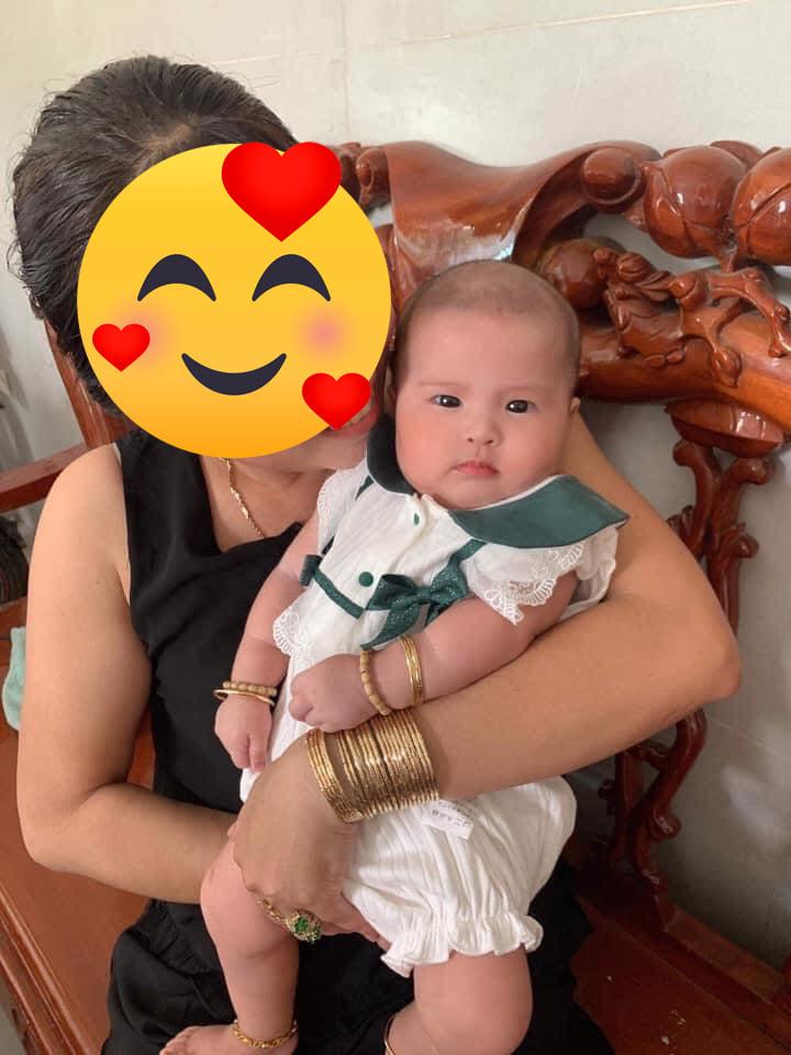 Con gái Jack - Thiên An xuất hiện cận mặt, giống bố như lột-4