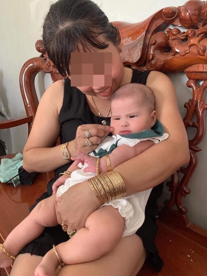 Con gái Jack - Thiên An xuất hiện cận mặt, giống bố như lột-7