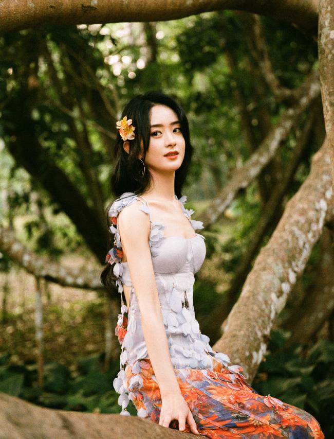 Ảnh Thất tịch của Triệu Lệ Dĩnh gầy trơ xương, còn bị photoshop hại-3