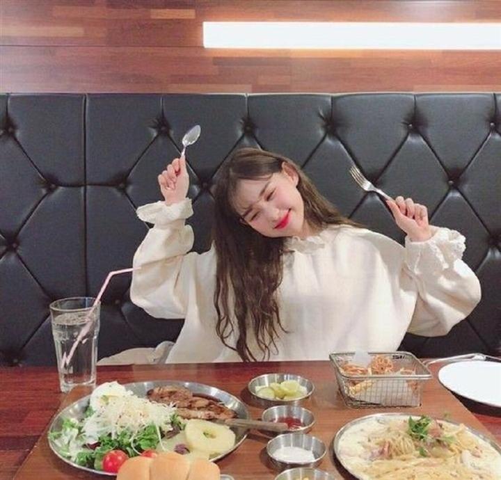 Quan sát 4 điểm khi đi ăn để biết người ấy yêu bạn thật lòng không-3