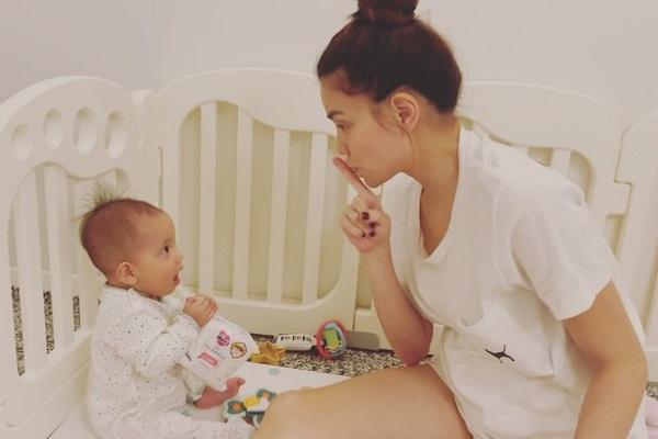 Kẻ thù năm xưa hóa ra vẫn được Hồ Ngọc Hà theo dõi-7