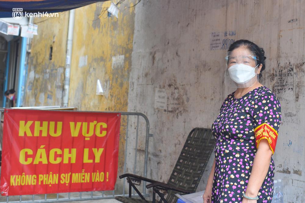 Tổng số người dân trong khu vực cách ly y tế là 511 hộ gia đình với 1.880 nhân khẩu