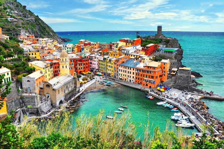 Vernazza là thị trấn đẹp nhất của Cinque Terre nên được mệnh danh là 