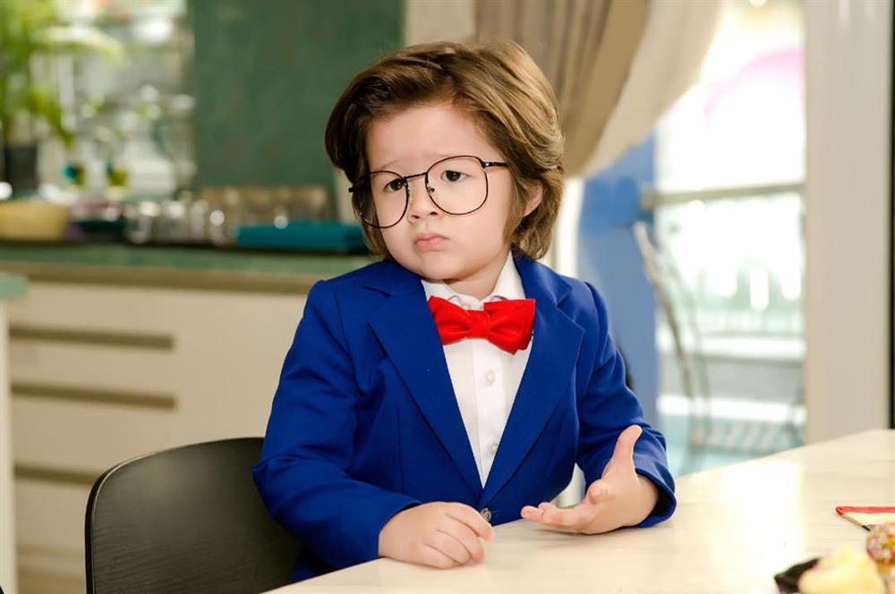 Con trai Elly Trần phổng phao, bảnh bao như mỹ nam Hàn-7