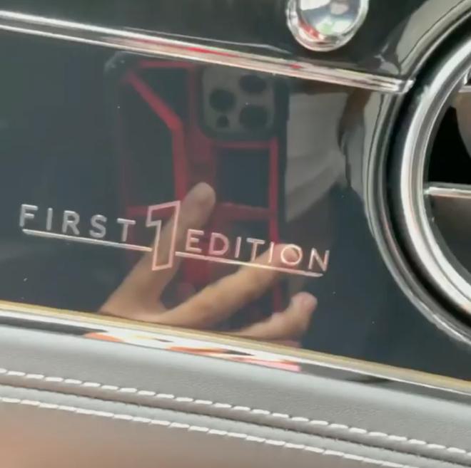 Con trai Lệ Quyên khoe cận cảnh siêu xe 30 tỷ được bố tặng-6