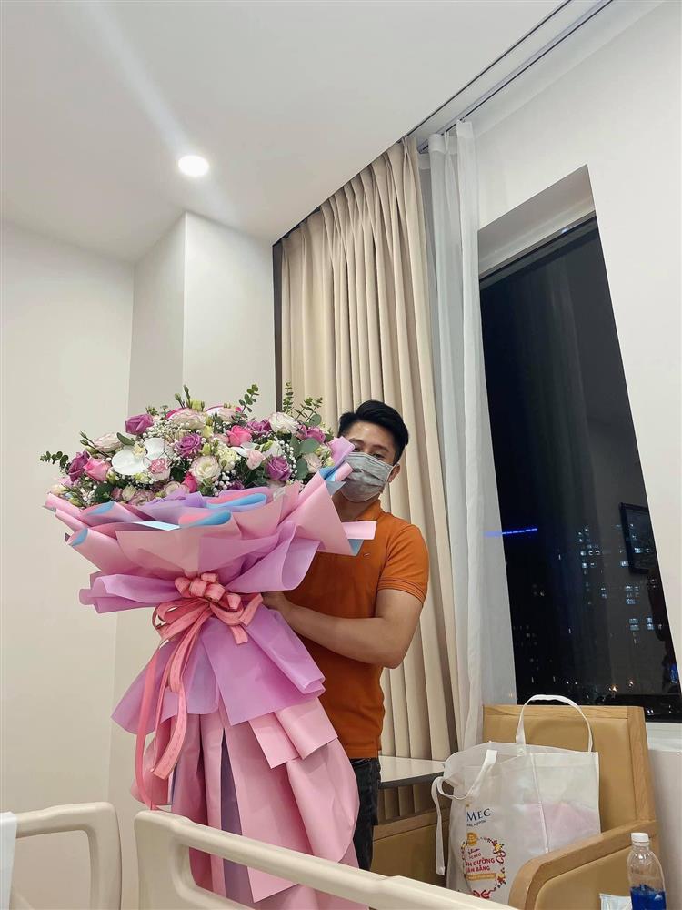 Phỏng vấn anh chồng tặng 600 triệu mừng vợ vượt cạn thành công-2