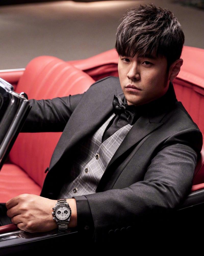 Châu Kiệt Luân nịnh bà xã kém 14 tuổi, chuẩn người sủng vợ nhất Cbiz-5