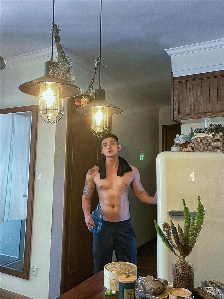 Đại hội sao nam khoe body mùa dịch: Ai cũng nuột trừ Jack-2