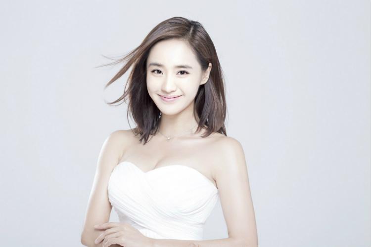 Gà cưng của Triệu Vy: Người bị phong sát, kẻ chật vật công danh-9