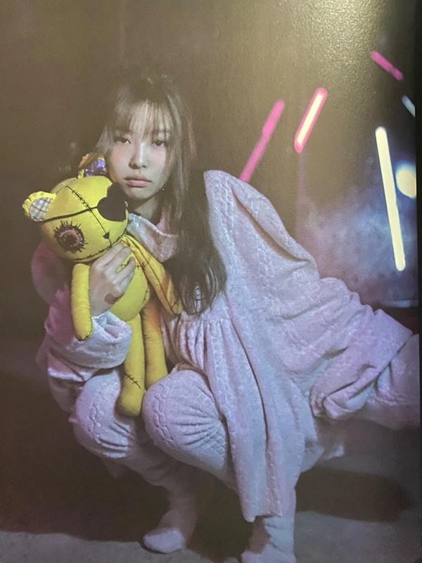 Jisoo hóa bad girl kèn cựa Lisa, chằm kẽm Jennie gây thương nhớ-5