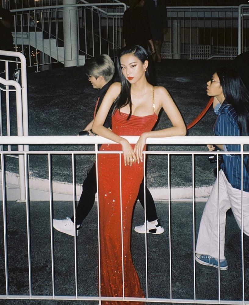 Phí Phương Anh khoe bưởi bòng chỉ trực nổ tung-3