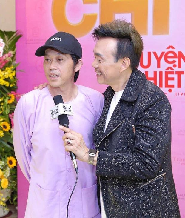 Hoài Linh mừng sinh nhật cố nghệ sĩ Chí Tài ở Nhà thờ Tổ-3