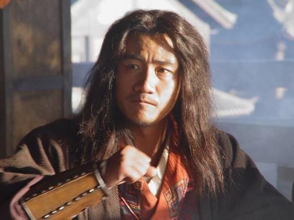 Sao Thiên Long Bát Bộ: Đoàn Dự thành tỷ phú, Hư Trúc vướng tù đày-1